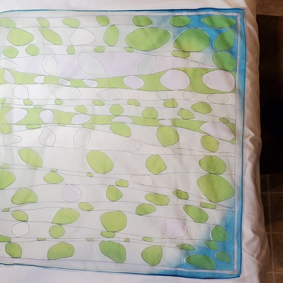 Vintage Whispy White Green and Blue Psychedelic Bubble Grid Square Scarf - Picture 7 of 12